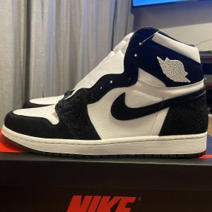 Nike Jordan 1 High Black White ''Panda''