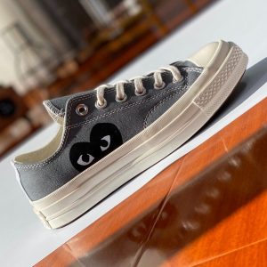 Converse Chuck Taylor Play ''Comme Des Garcons'' bajos gris