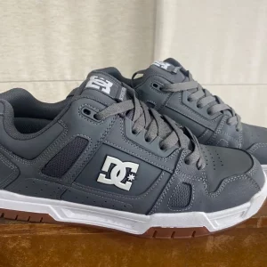 DC Shoes Stag Grises