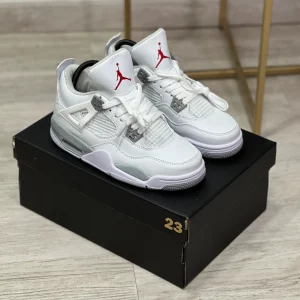 Jordan Retro 4